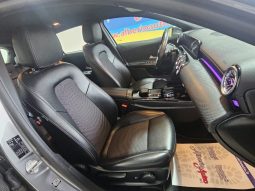 MERCEDES-BENZ A 180 pieno