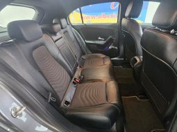 MERCEDES-BENZ A 180 pieno