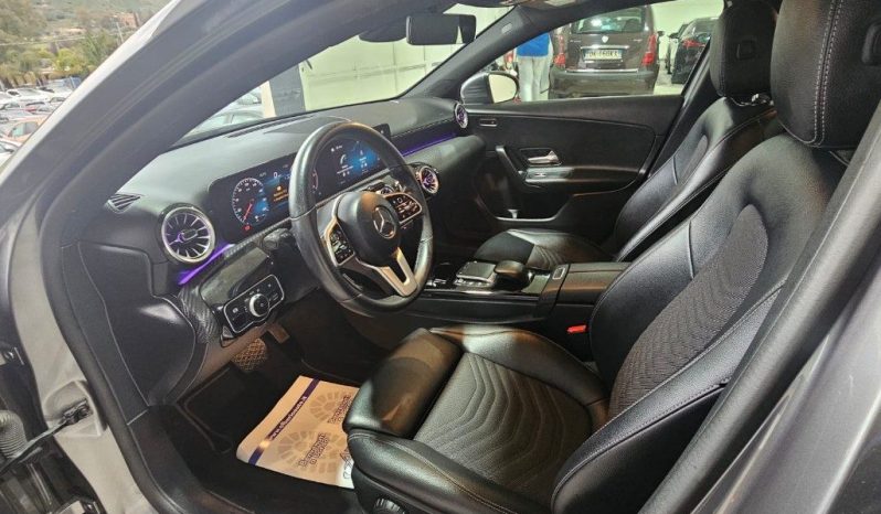 MERCEDES-BENZ A 180 pieno