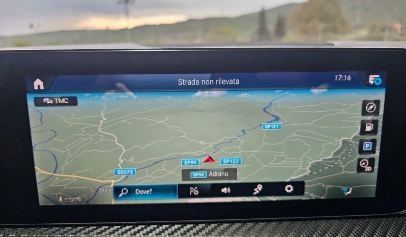 MERCEDES-BENZ A 180 pieno