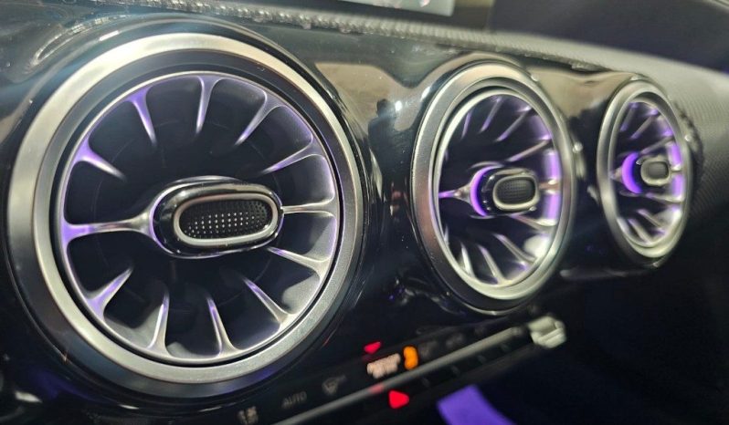 MERCEDES-BENZ A 180 pieno