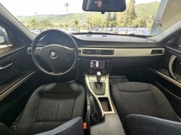 BMW 320 pieno