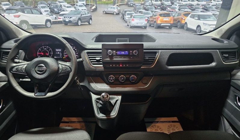 NISSAN Primastar pieno