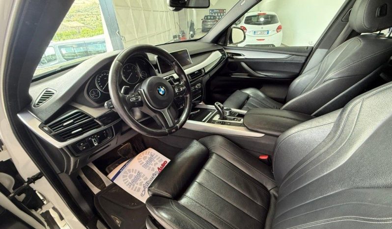 BMW X5 pieno
