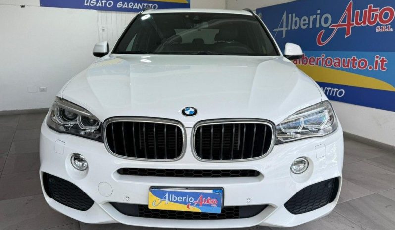 BMW X5 pieno