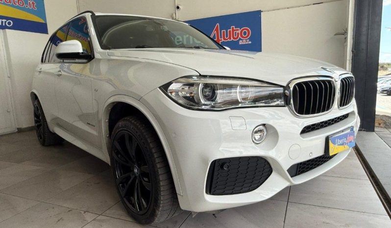 BMW X5 pieno