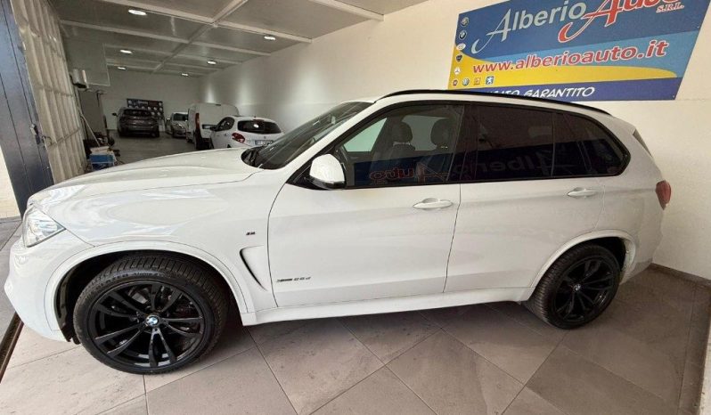 BMW X5 pieno