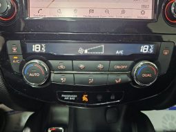 NISSAN Qashqai pieno