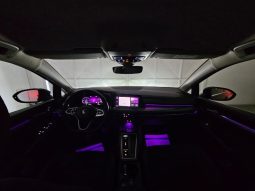 VOLKSWAGEN Golf pieno