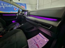 VOLKSWAGEN Golf pieno