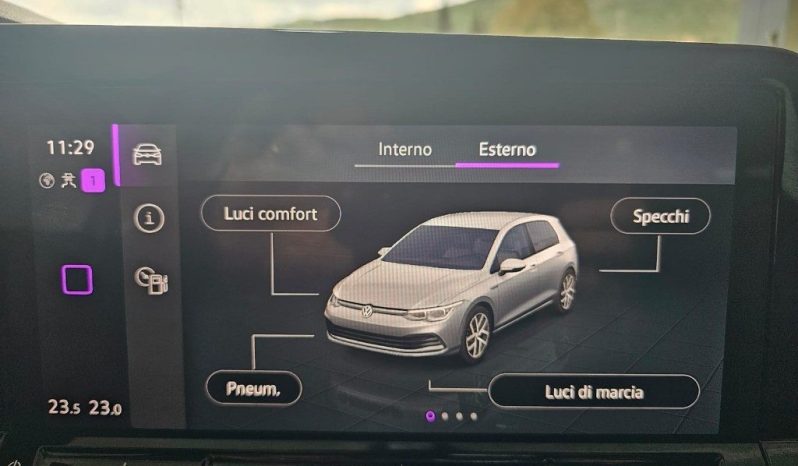 VOLKSWAGEN Golf pieno