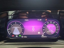 VOLKSWAGEN Golf pieno