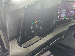 VOLKSWAGEN Golf pieno