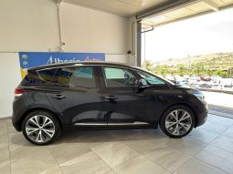 RENAULT Scenic pieno