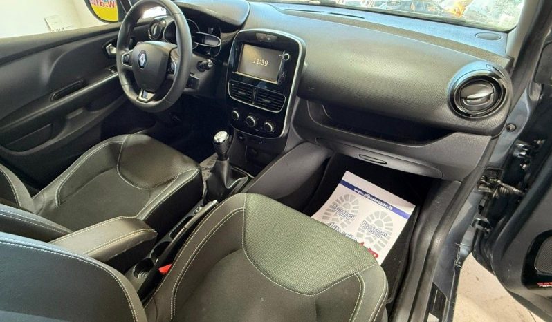 RENAULT Clio pieno