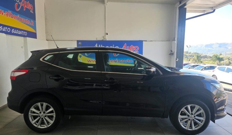 NISSAN Qashqai pieno