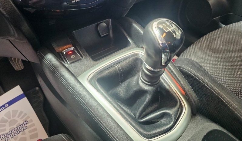 NISSAN Qashqai pieno