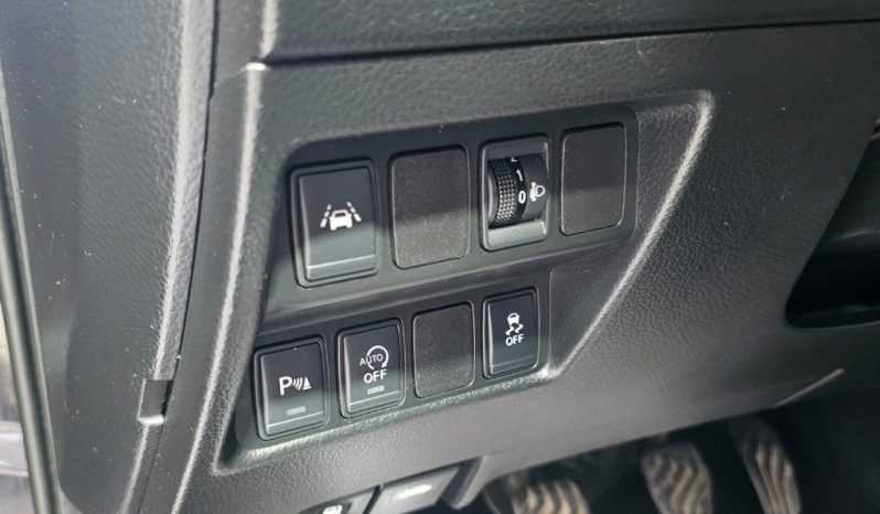 NISSAN Qashqai pieno