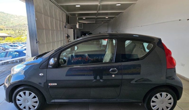 PEUGEOT 107 pieno