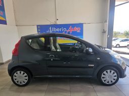 PEUGEOT 107 pieno