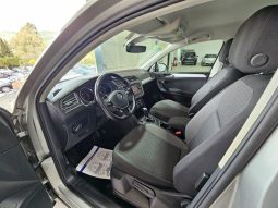 VOLKSWAGEN Tiguan pieno