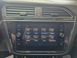 VOLKSWAGEN Tiguan pieno