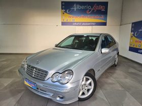 MERCEDES-BENZ C 220