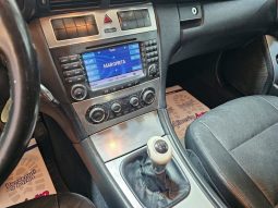 MERCEDES-BENZ C 220 pieno