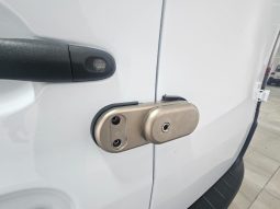 RENAULT Kangoo Z.E. pieno