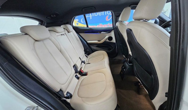 BMW X2 pieno
