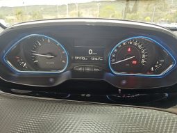 PEUGEOT 2008 pieno
