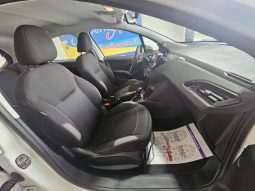 PEUGEOT 208 pieno