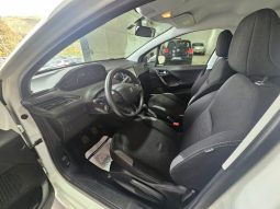 PEUGEOT 208 pieno