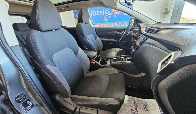 NISSAN Qashqai pieno