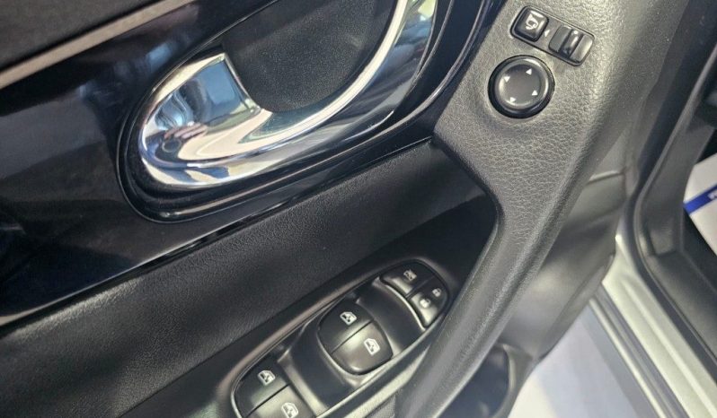 NISSAN Qashqai pieno