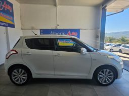 SUZUKI Swift pieno