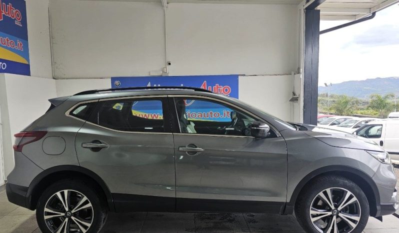NISSAN Qashqai pieno