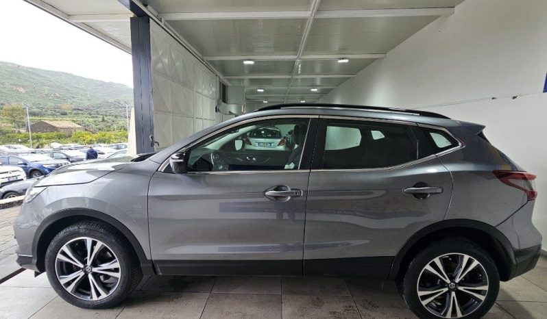 NISSAN Qashqai pieno