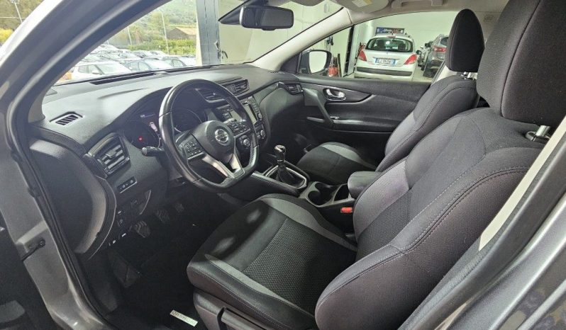 NISSAN Qashqai pieno