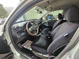 TOYOTA RAV 4 MY23 pieno