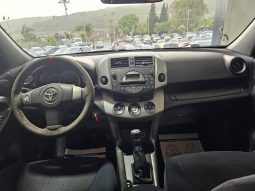 TOYOTA RAV 4 MY23 pieno