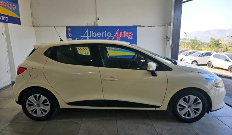 RENAULT Clio pieno