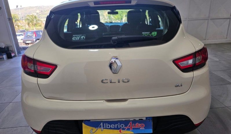 RENAULT Clio pieno