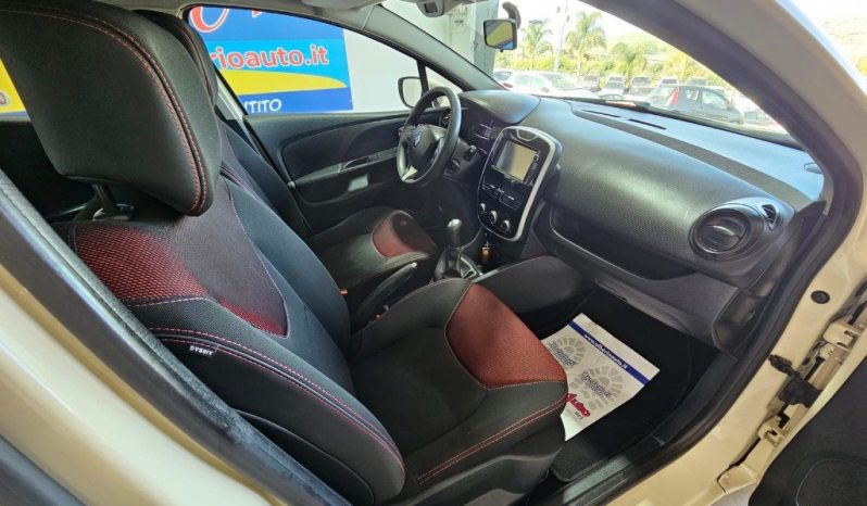 RENAULT Clio pieno
