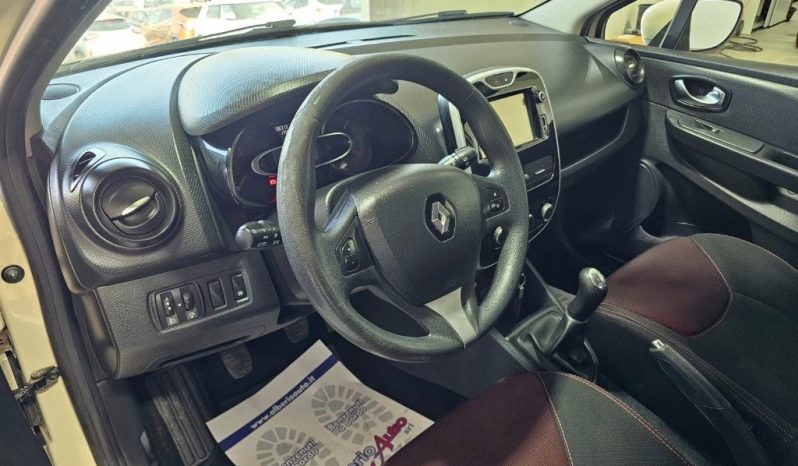 RENAULT Clio pieno
