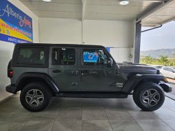 Jeep Wrangler pieno