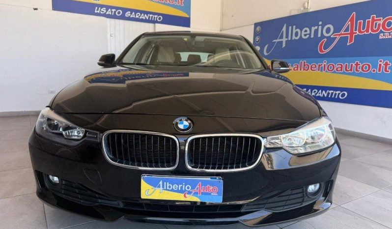 BMW 318 pieno
