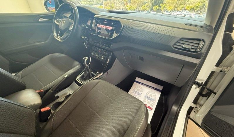 Volkswagen T-Cross pieno