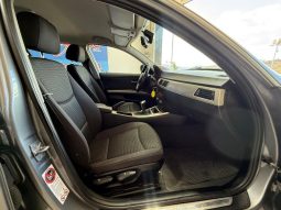 BMW 320 pieno