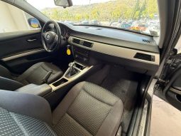 BMW 320 pieno